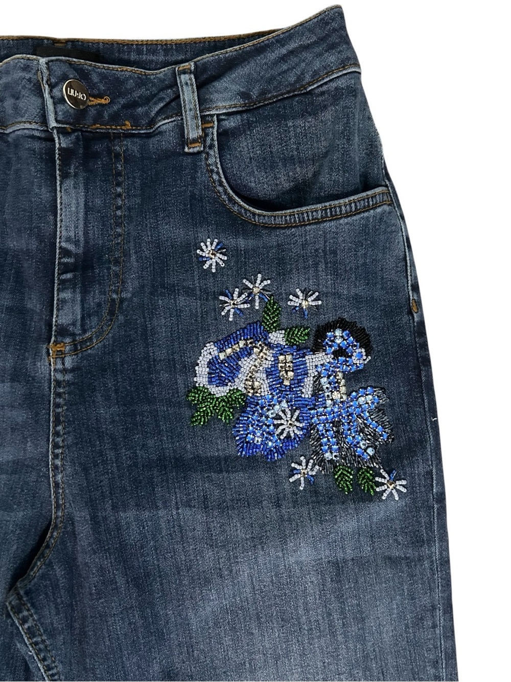 NWOT Liu Jo Cropped Embellished Jeans